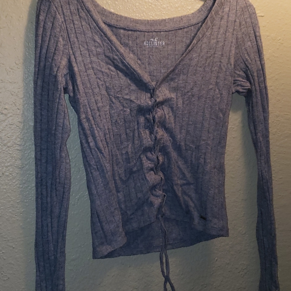 Hollister grey long sleeved drawstring shirt